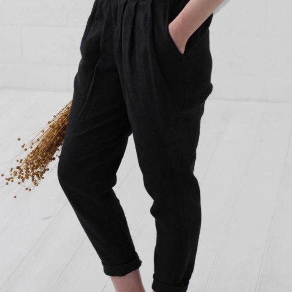 Linen tapered trousers beam leg trousers